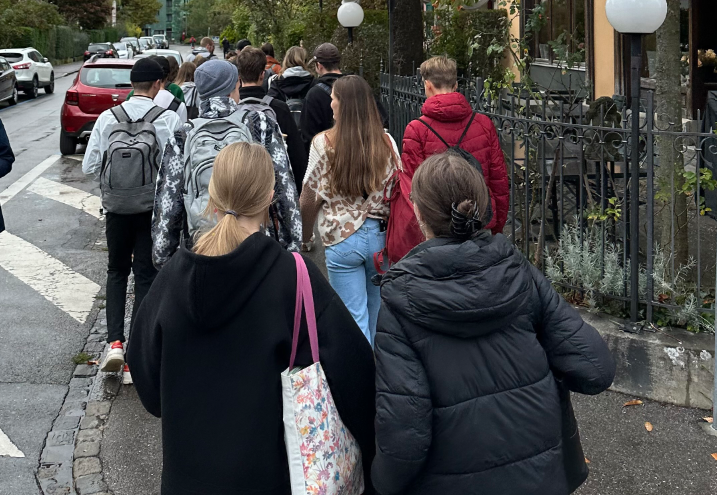 Rundgang über den Uni-Campus der Universität Bern