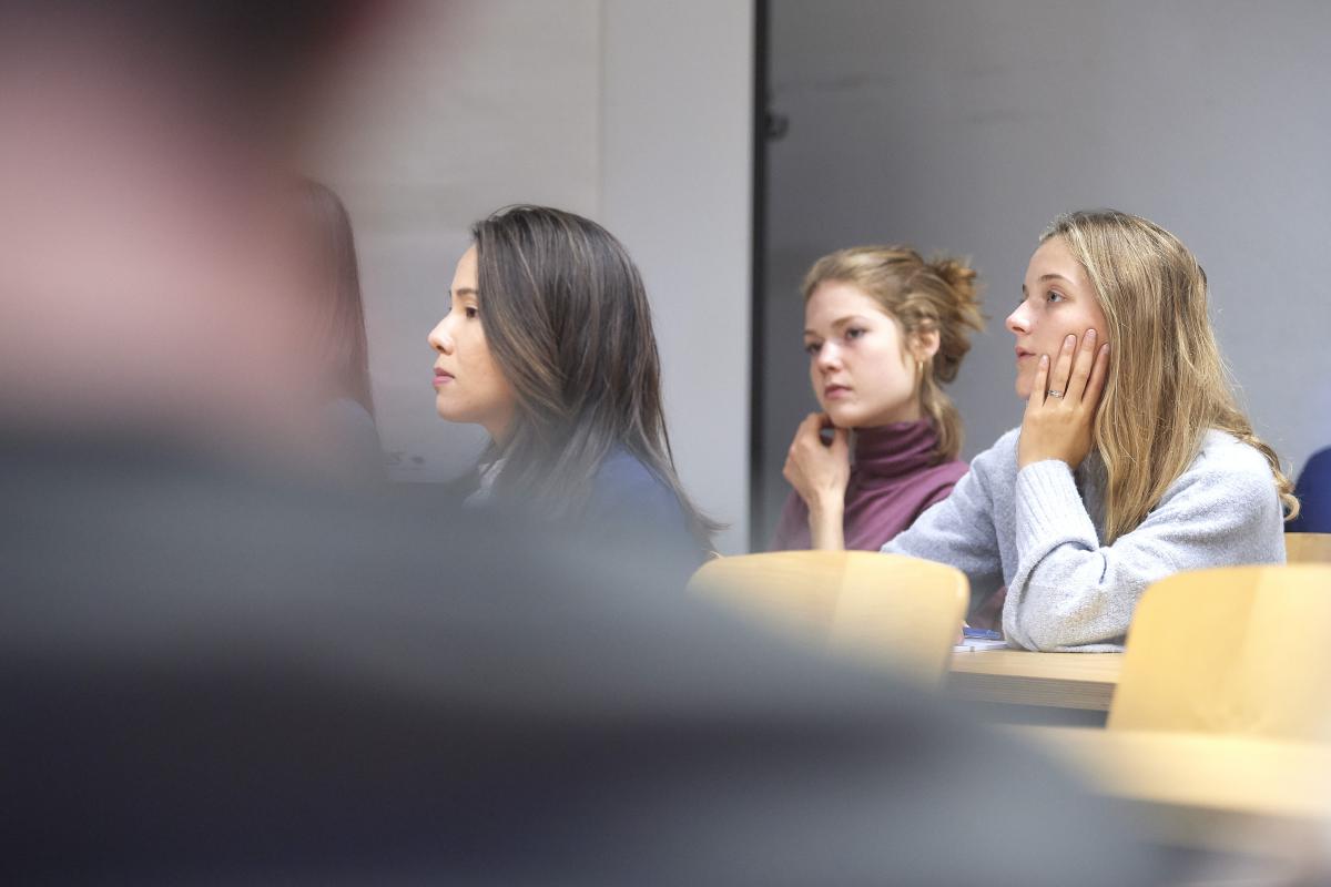 Abbildung: Weiterbildungsstudierende in der Gruppe